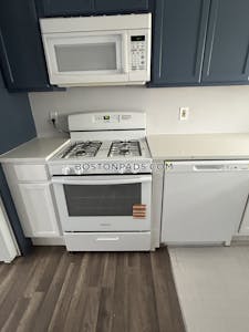 Lynn Apartment for rent 2 Bedrooms 1 Bath - $2,195 No Fee