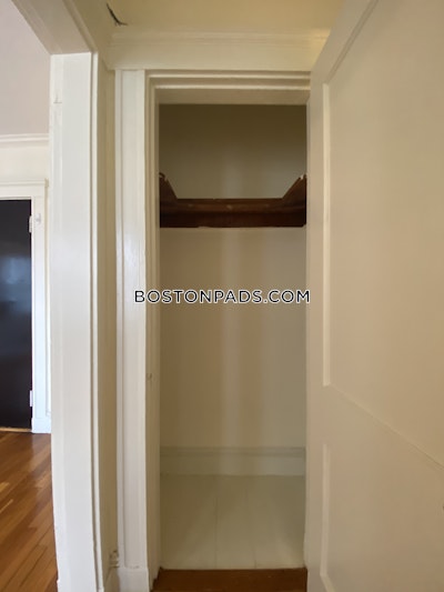 Fenway/kenmore (--NO FEE--)(--VIRTUAL TOUR--) Nice 1 Bed, Dishwasher, Laundry, Cat Friendly Boston - $2,700