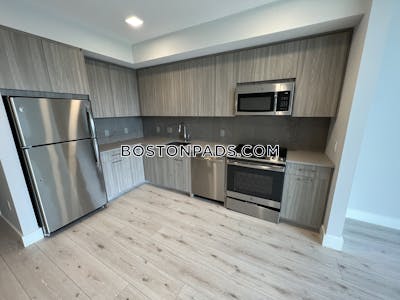 Revere Apartment for rent 1 Bedroom 1 Bath - $2,570