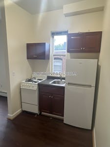 Mission Hill 1 Bed 1 Bath Boston - $2,350