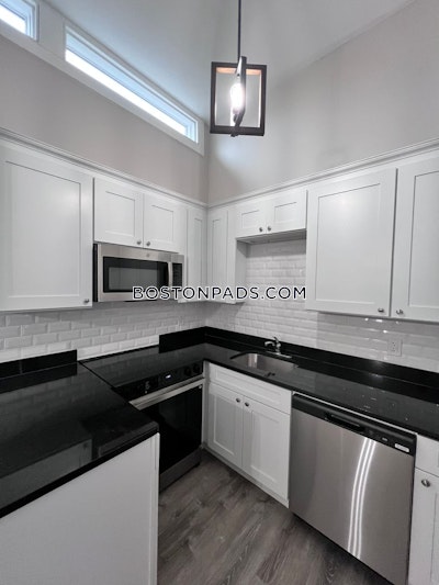 Quincy 2 bedroom 1 baths in QUINCY  South Quincy - $2,850 No Fee