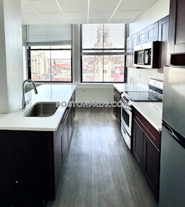 Worcester Studio 1 baths in Worcester - $1,950 No Fee