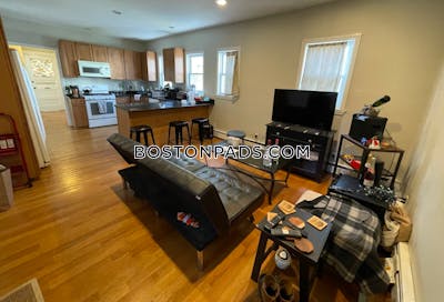 Somerville Apartment for rent 4 Bedrooms 1 Bath  Tufts - $5,100