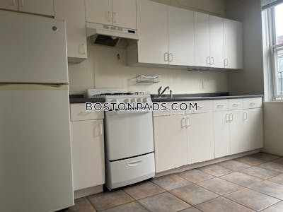 Allston Apartment for rent 1 Bedroom 1 Bath Boston - $2,100 No Fee