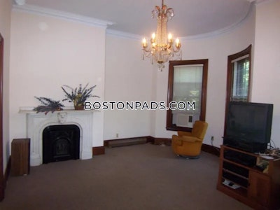 Mission Hill 1 Bed 1 Bath Boston - $3,050
