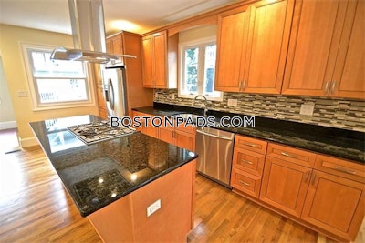 Somerville Apartment for rent 4 Bedrooms 2.5 Baths  Tufts - $6,400 No Fee
