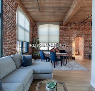 Lowell Apartment for rent Studio 1 Bath - $2,300 No Fee