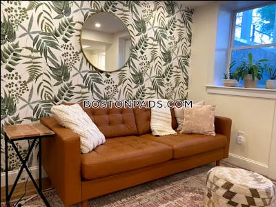 Somerville Apartment for rent 1 Bedroom 1 Bath  Porter Square - $2,500 No Fee