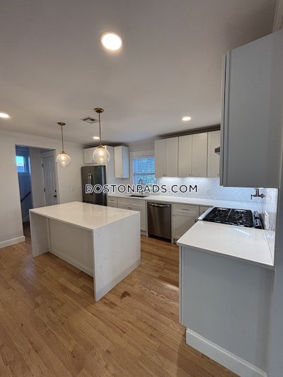 Swampscott 3 bedroom 2 baths in SWAMPSCOTT - $3,400 No Fee