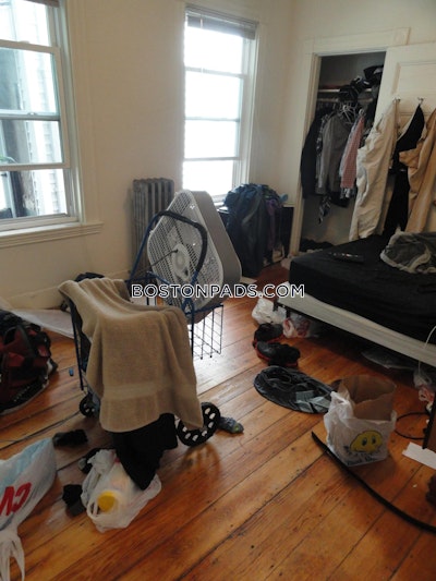 Somerville 4 Beds 1 Bath  Dali/ Inman Squares - $4,585