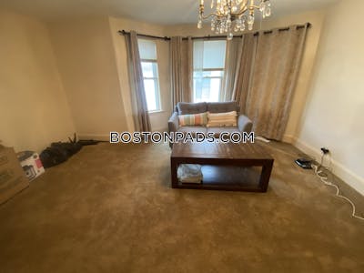 Medford Apartment for rent 4 Bedrooms 1 Bath  Tufts - $4,330 No Fee