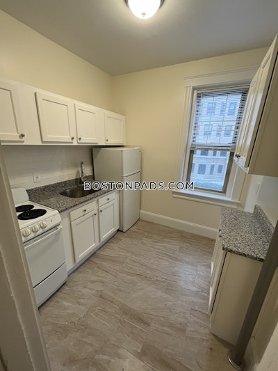 Fenway/kenmore Apartment for rent 1 Bedroom 1 Bath Boston - $2,600 50% Fee