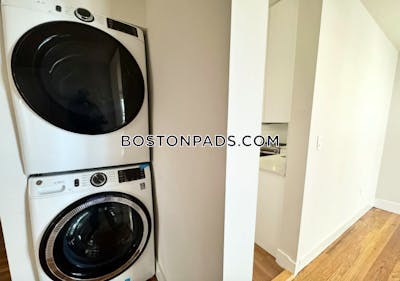 Dorchester/south Boston Border Apartment for rent 3 Bedrooms 1 Bath Boston - $3,300