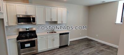 Lynn 1 bedroom 1 baths in LYNN - $2,250 No Fee