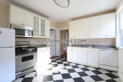 Mission Hill 4 Beds 1 Bath Boston - $4,800