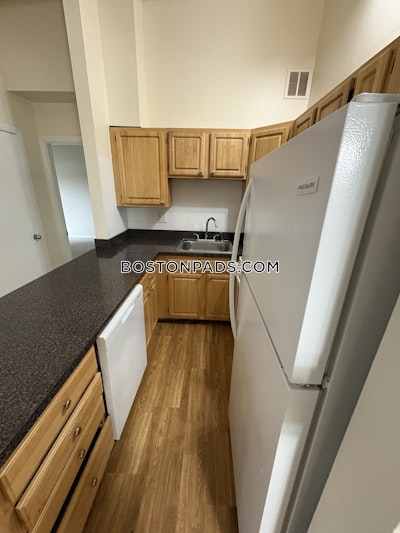 Woburn Apartment for rent 1 Bedroom 1 Bath - $2,175 No Fee