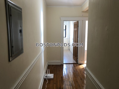 Brookline Apartment for rent 1 Bedroom 1 Bath  Brookline Village - $2,450