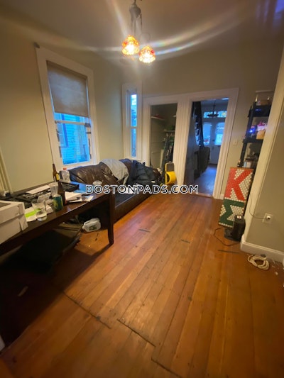 Mission Hill 8 Bed 2.5 Bath BOSTON Boston - $12,800
