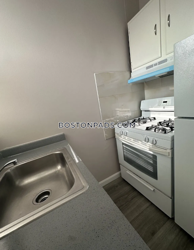 Lynn Apartment for rent 1 Bedroom 1 Bath - $1,850 No Fee